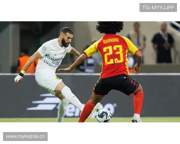 吉达联合争冠能力争议:近期表现波动,对沙特联赛冠军竞争格局形成影响 吉达联合争冠能力争议:近期表现波动,对沙特联赛冠军竞争格局形成影响