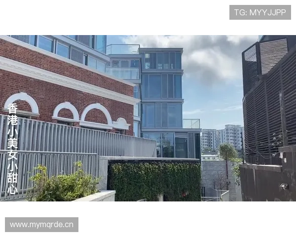 陈艺文这生活真不像训练场上那么安静，听说家里那个小豪宅让邻居都羡慕炸了